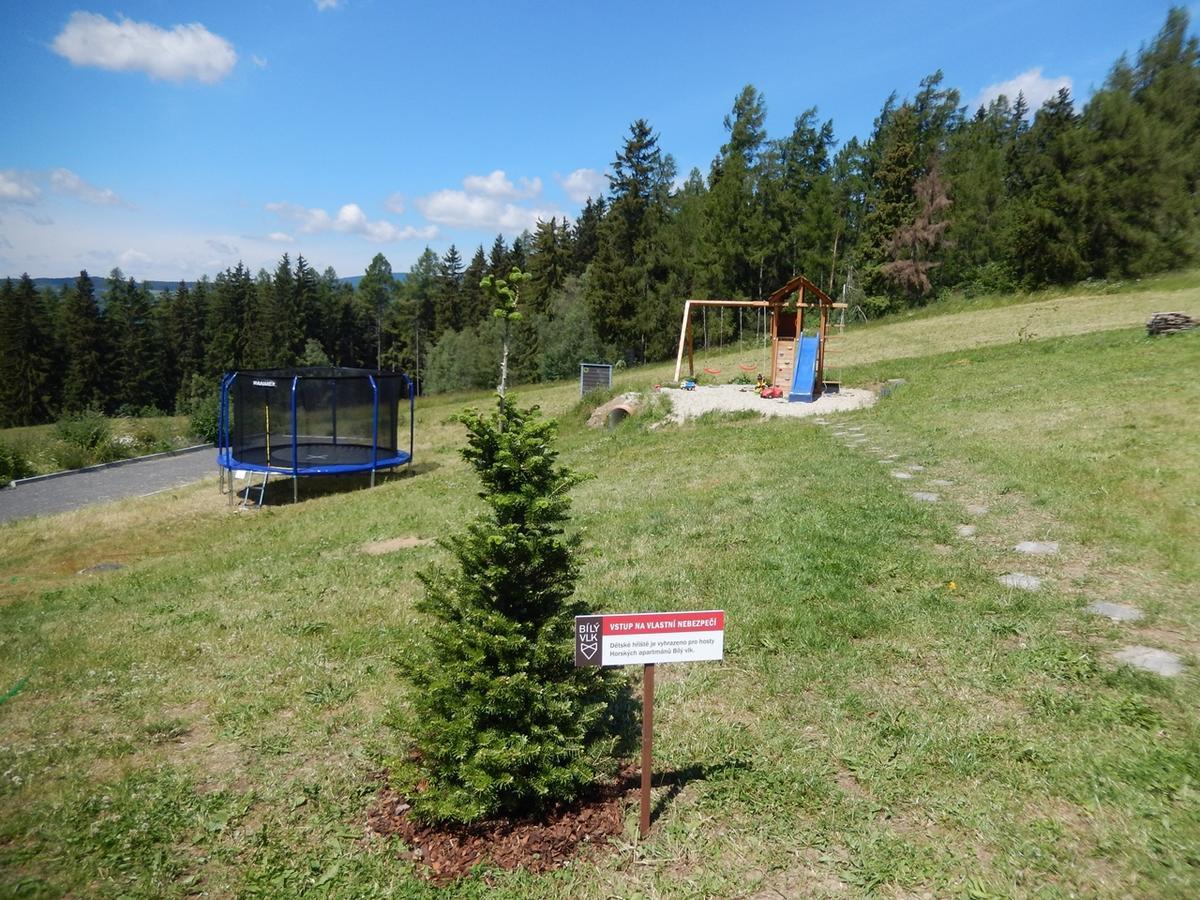Horske Apartmany Bily Vlk Vaclavov u Bruntalu Luaran gambar